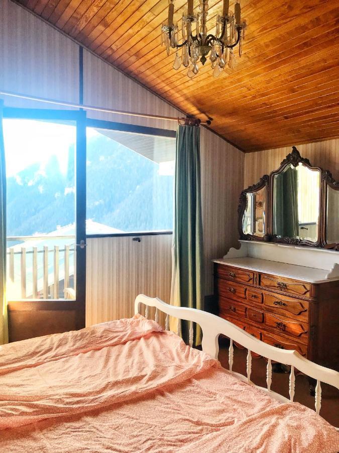 Auron Montain View Apartment Luaran gambar
